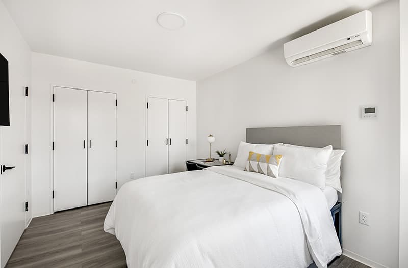 MH-1-bed-bedroom-3
